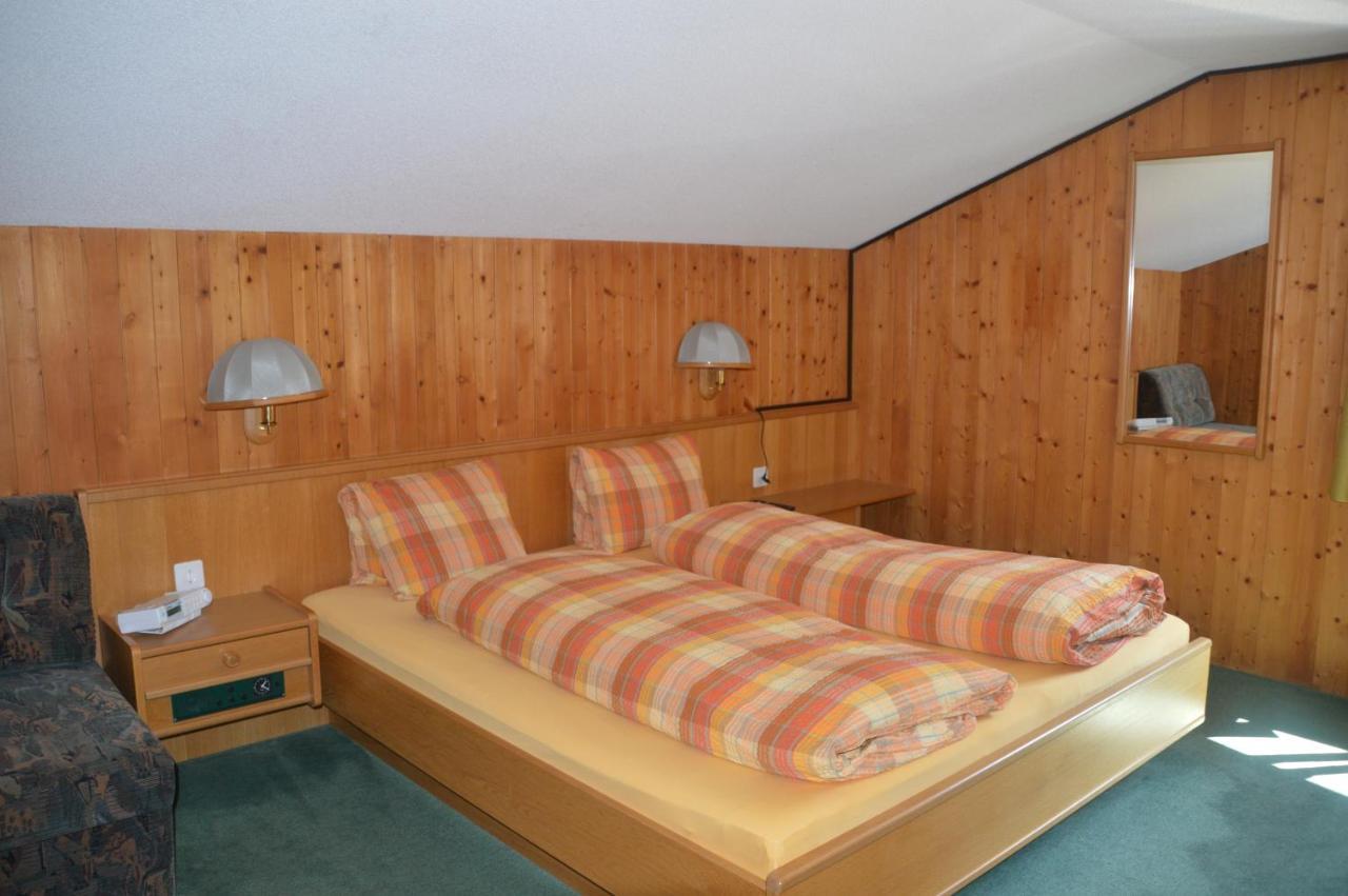 Hotel Seeblick Sufers Exterior photo